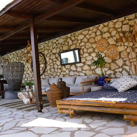 Luxury Villa Athina Nikiána Eksteriør bilde