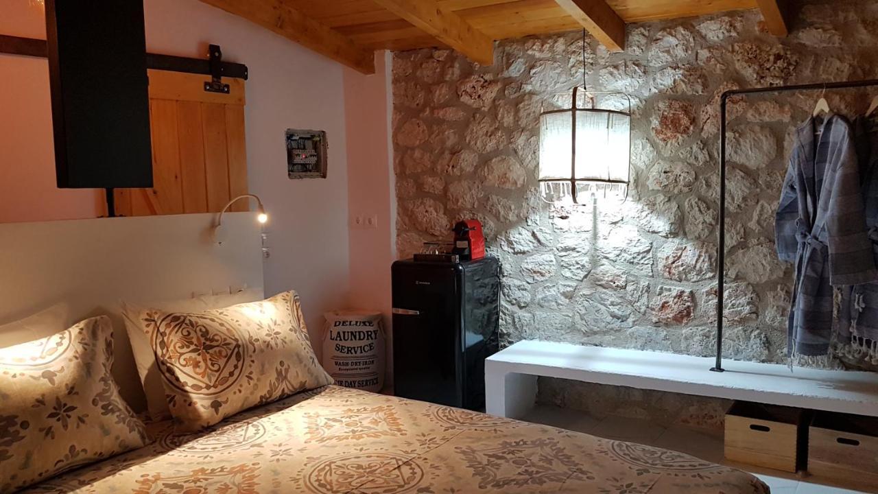 Luxury Villa Athina Nikiána Eksteriør bilde